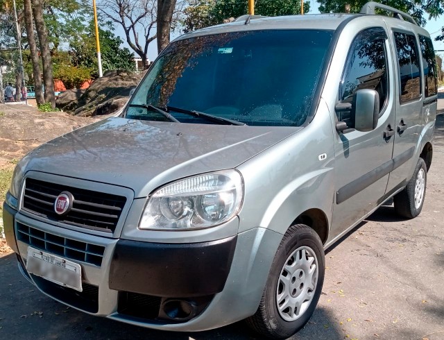VENDO DOBLÔ ESSENCE 2013/2014 TOTALMENTE CONSERVADO.