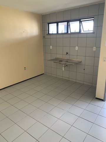 Alugo escritórios comerciais com amplo estacionamento - Foto 5