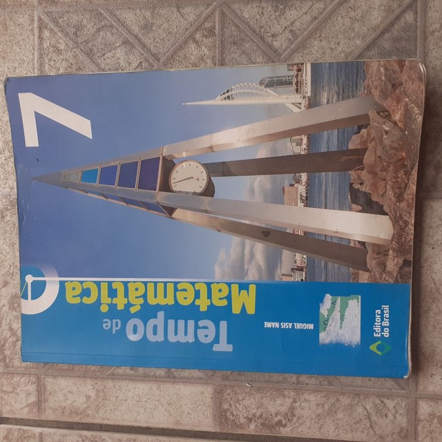 LIVRO DIDÁTICO  - USADO MATEMÁTICA 
