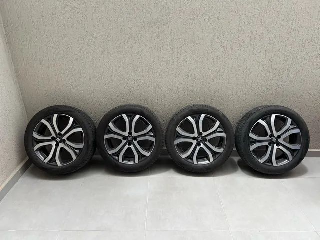 Jogo de Rodas Aro 17 + Pneus - Fiat Pulse - Semi Novas