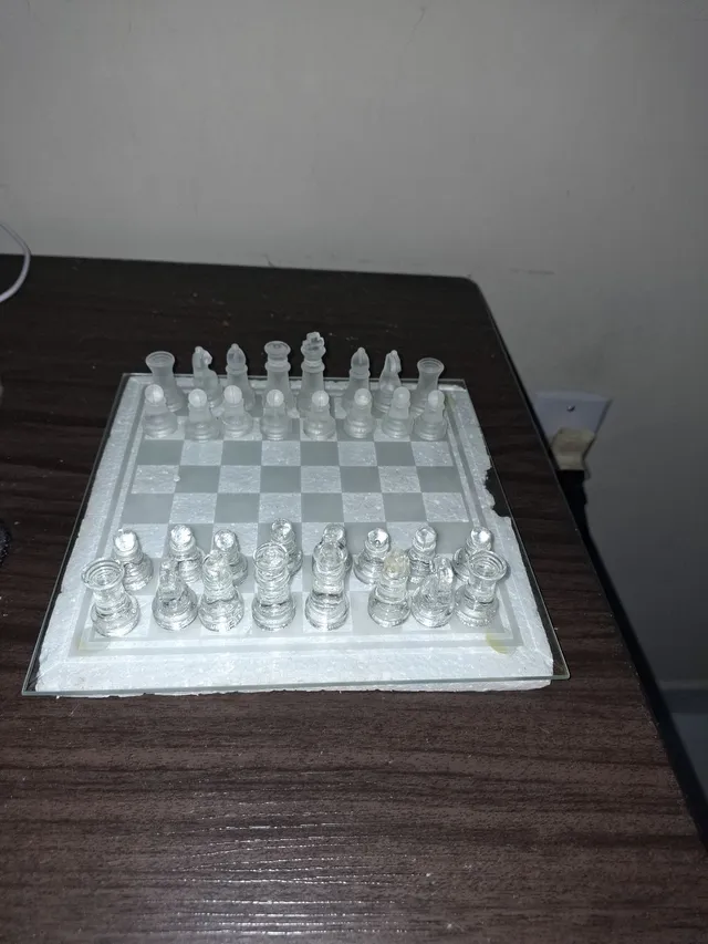 Tabuleiro de xadrez de vidro