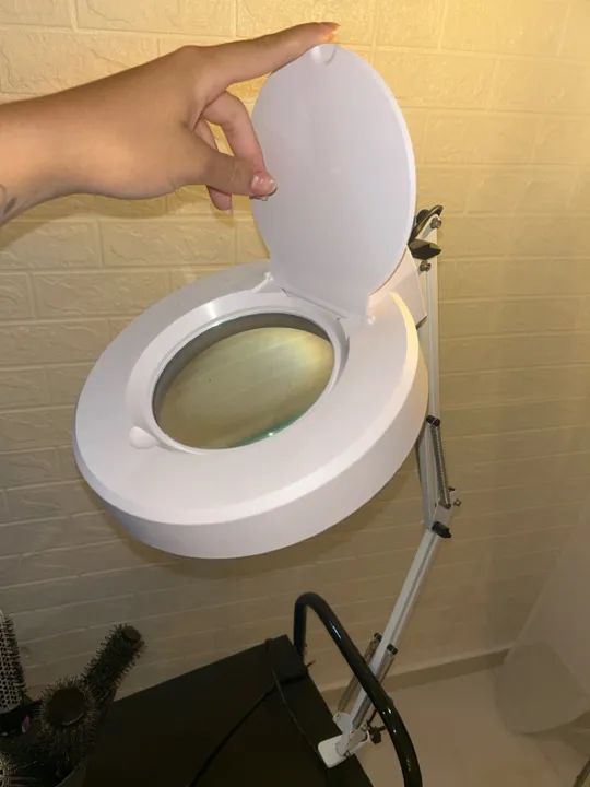 Lupa luminária mesa profissional estética  - Foto 2