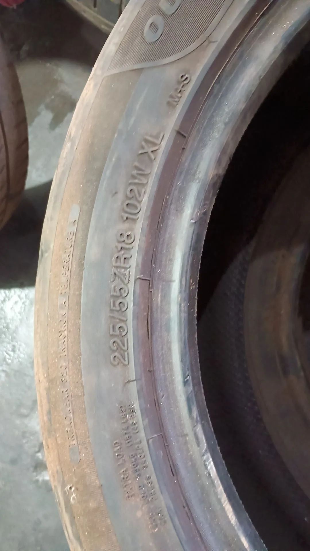 Pneu 225 55 18 promoção a partir 150,00R$ - Foto 2