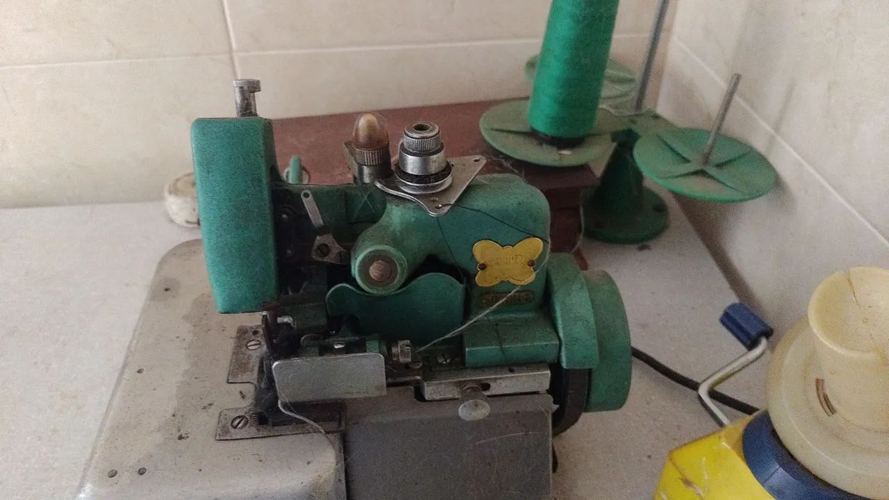 Overloque chinesinha  - Foto 2