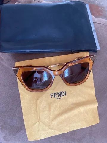 Óculos FENDI