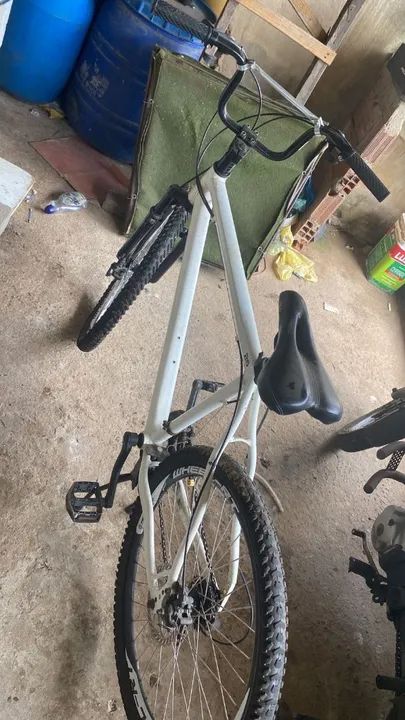 Bicicleta aro 26 alumínio 