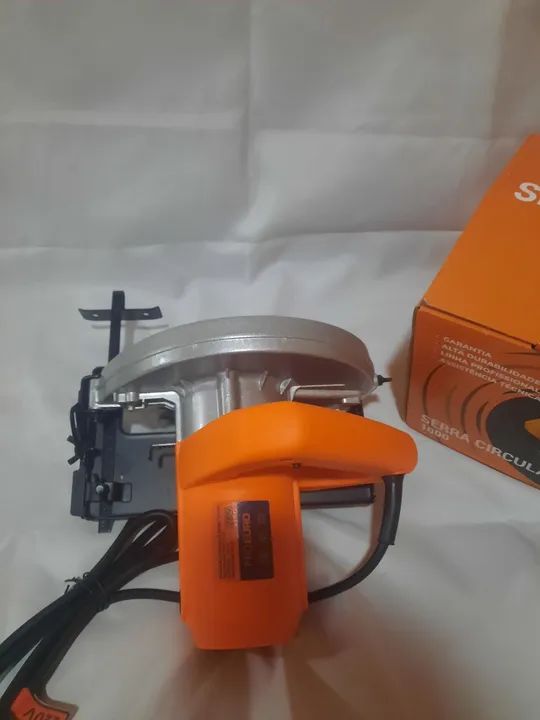 Serra Circular 1000W Profissional - Proeuro - Foto 4