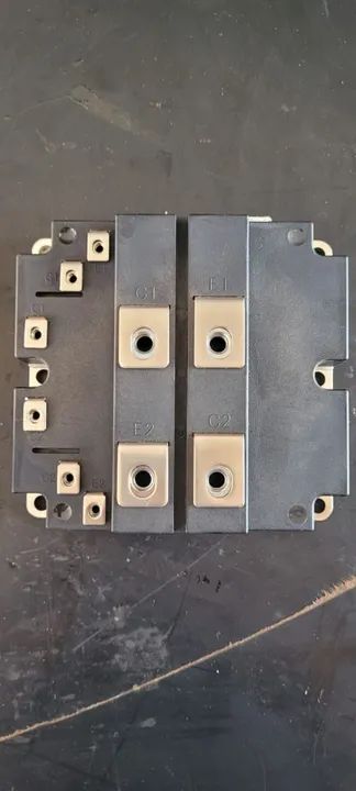 Módulo IGBT STARPOWER Modelo GD800HFY120C3S