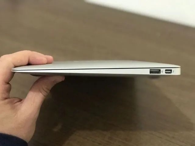 MacBook Air 11.6" Silver - 2011 | Perfeito Estado! - Foto 3