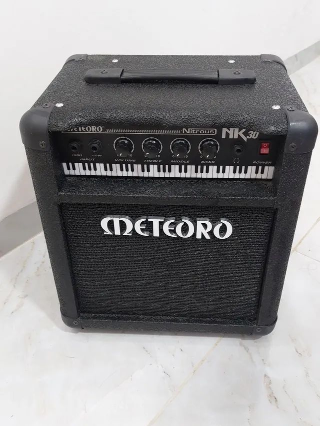 Amplificador Cubo Teclado Meteoro Nitrous Nk30 + Suporte Ibox