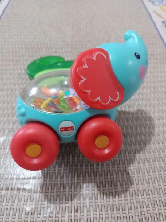 Brinquedos Fisher-Price para Bebês - Elefante e mordedor crocodilo  - Foto 3