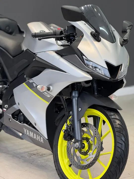 Yamaha YZF R15 ABS 2024 - Foto 7