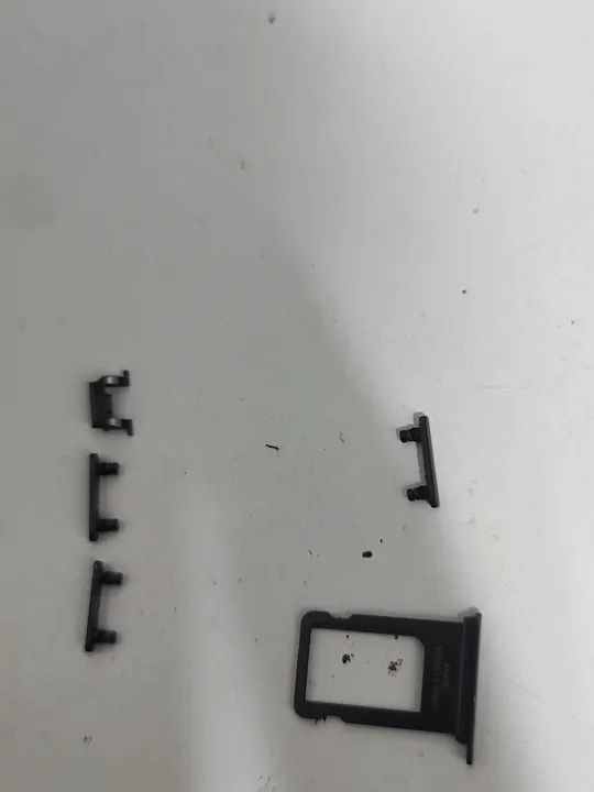 Bandeja e botões iPhone 8