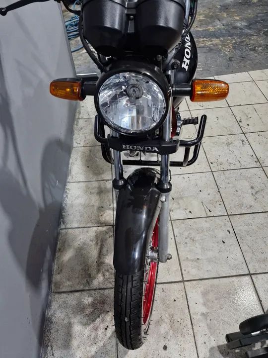 Honda CG 125 Fan - 2006 - Preta - Foto 10