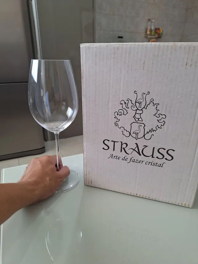 2 Taças em Cristal Strauss Bordeaux Grand Cru 690 ml (24% PbO)
