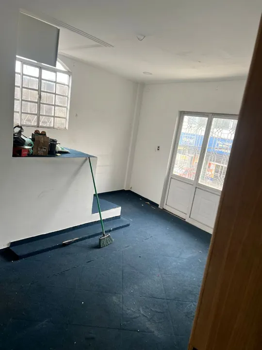 Sala ampla para locação
