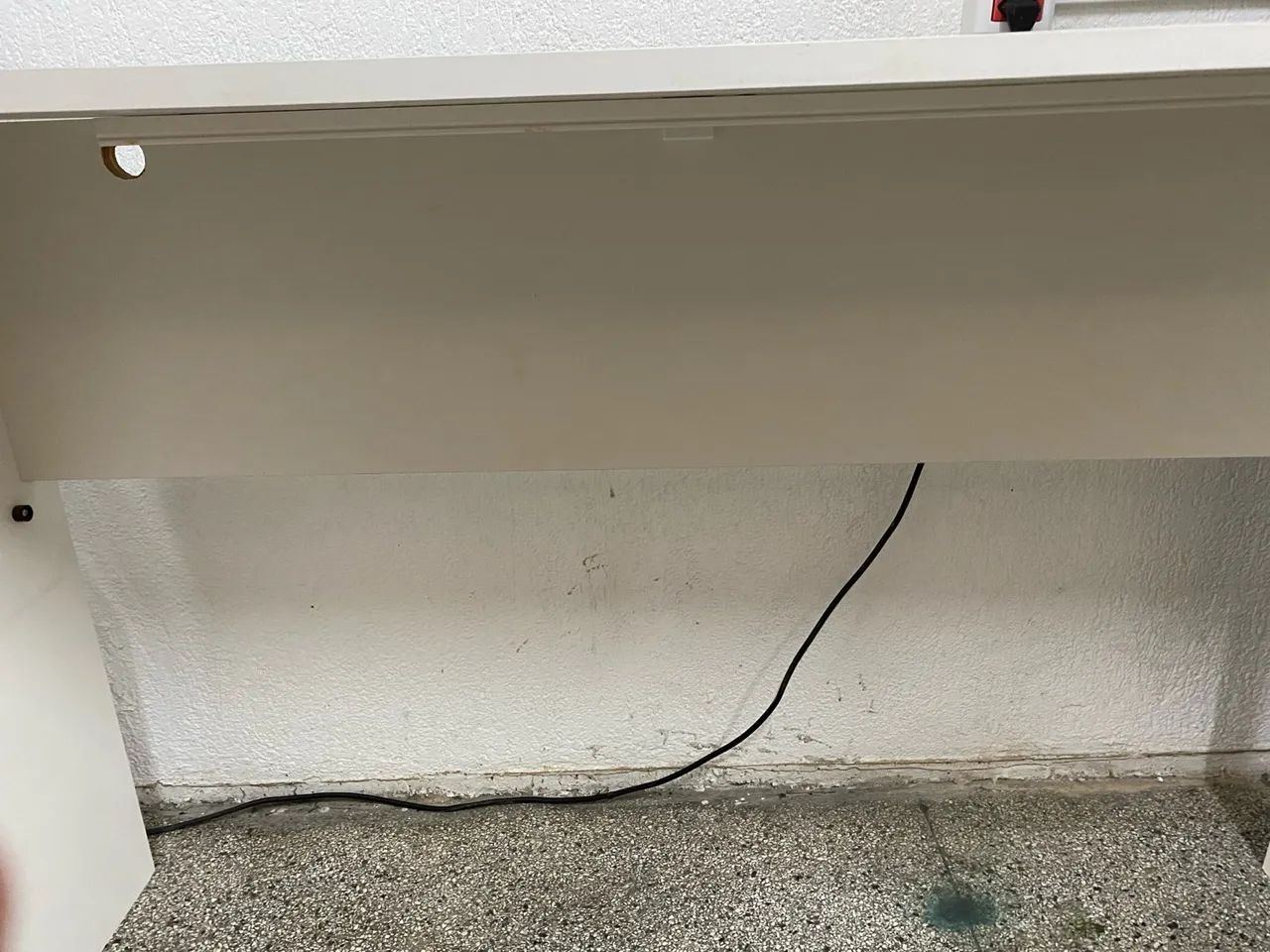 Escrivaninha branca  - Foto 3