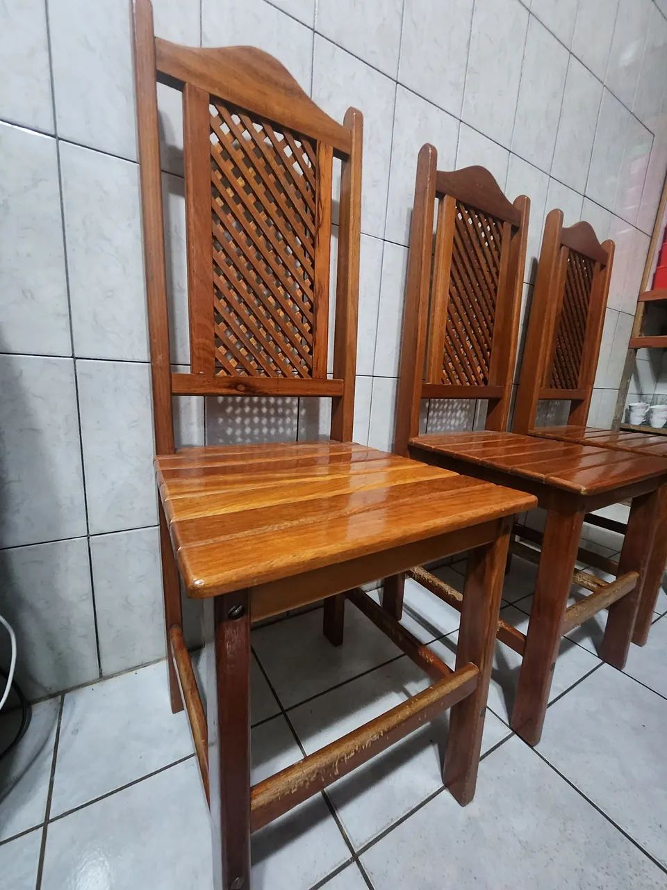 Conjunto 6 cadeiras madeira maciça64961607090051120