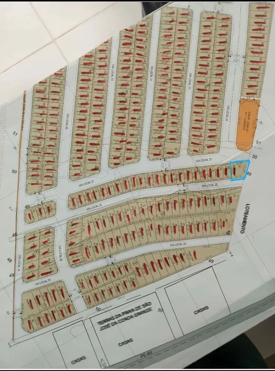 Vende-se Terreno no Loteamento Junco