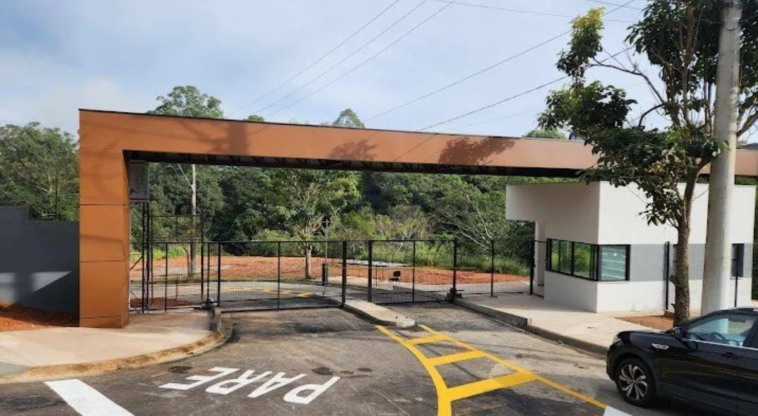 Terreno à venda Condomínio Villagio New Ville