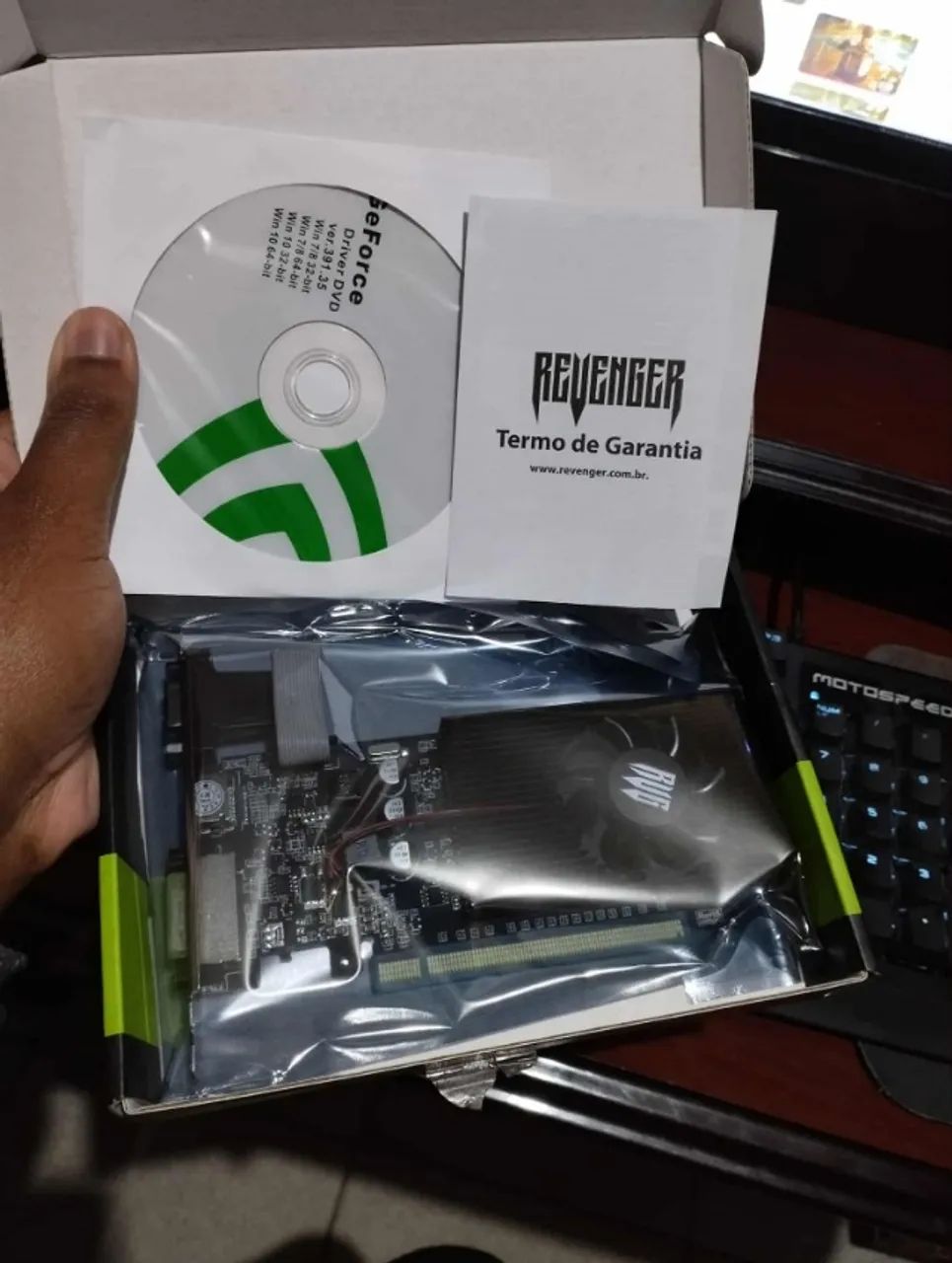 Placa de Vídeo Geforce GT 705 2gb 64 bits DDR3 Revenger - Foto 2