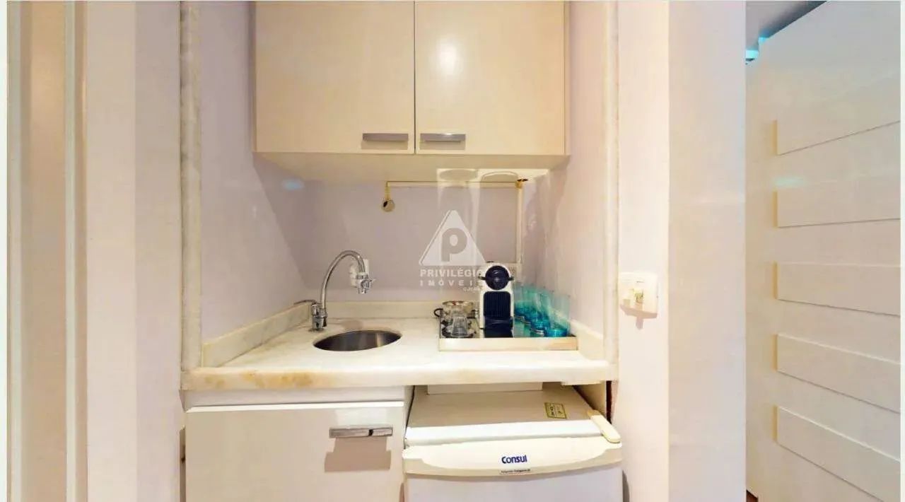 Sala Comercial em Ipanema (43 m²) à Venda  1 Vaga, 2 Elevadores - Foto 15