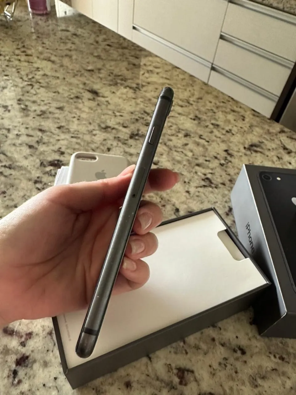 iPhone 8 64 GB