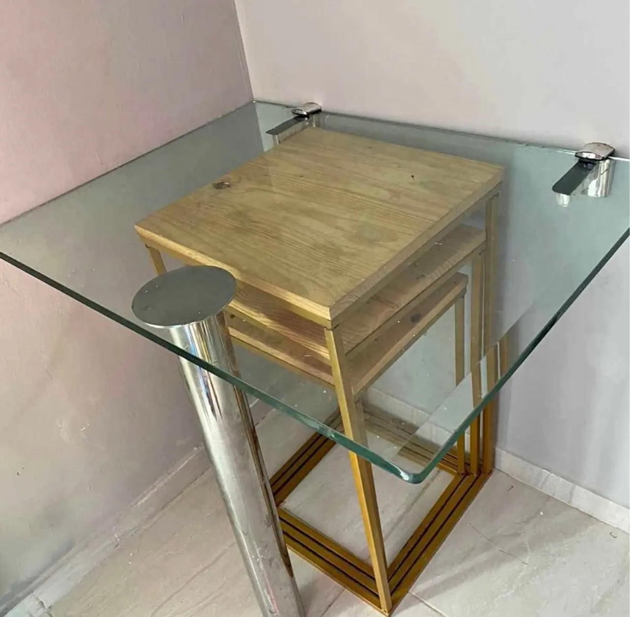 Mesa de cozinha  com Design Moderno
