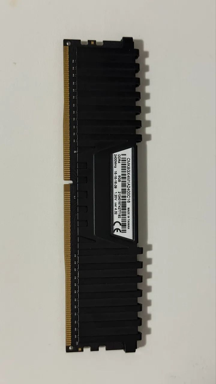 Corsair Vengeance LPX 8GB DDR4 RAM64739357953795121