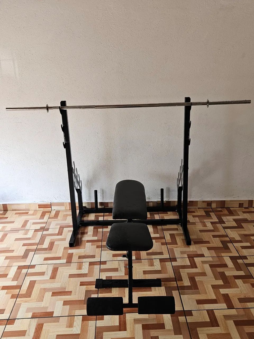 Suporte para Barra + Banco para Musculação