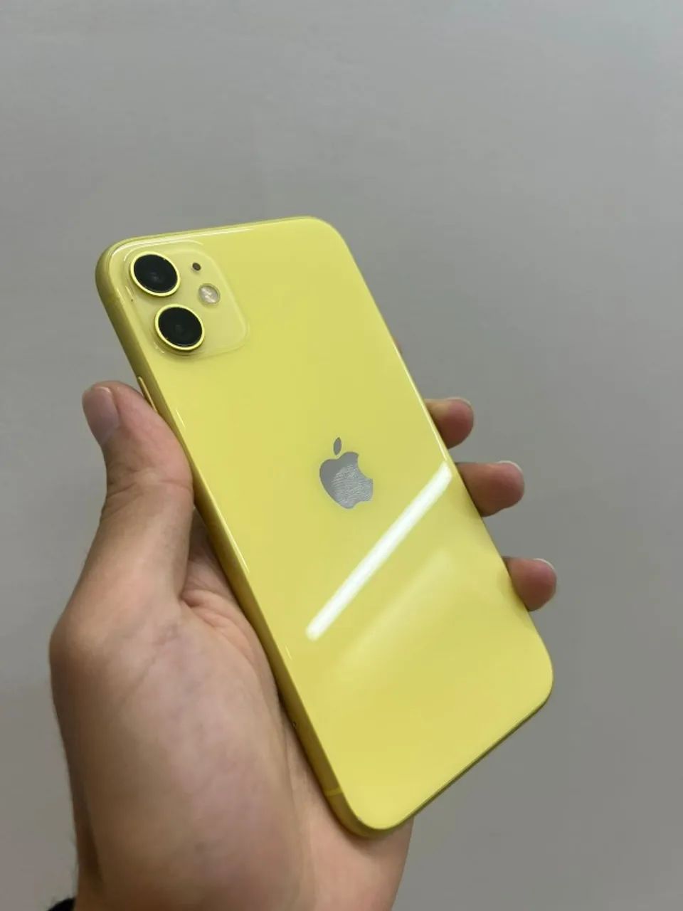 IPhone 11 128gb Amarelo 75% seminovo- Retire em loja física na