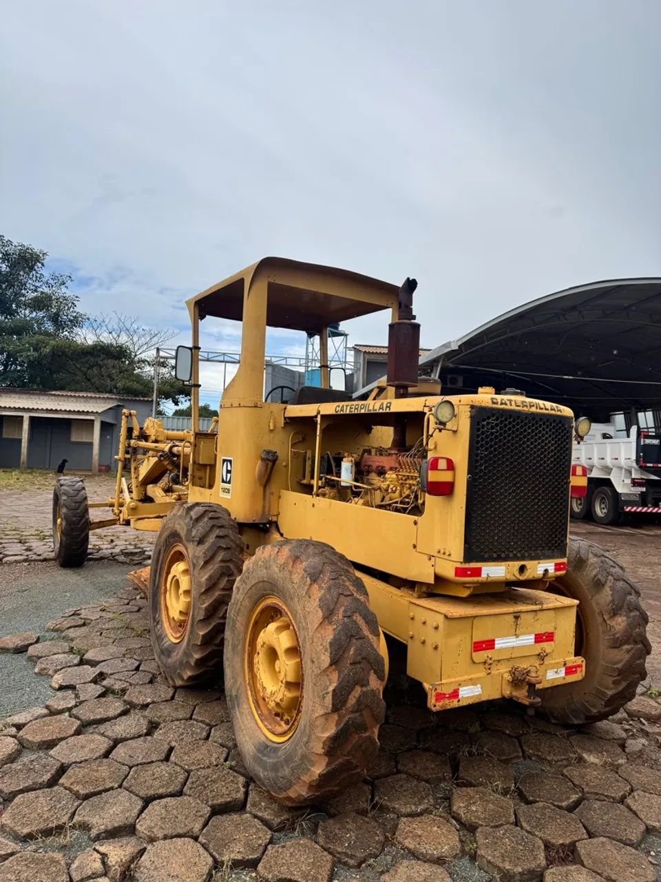 Motoniveladora Caterpillar 120B - Foto 2