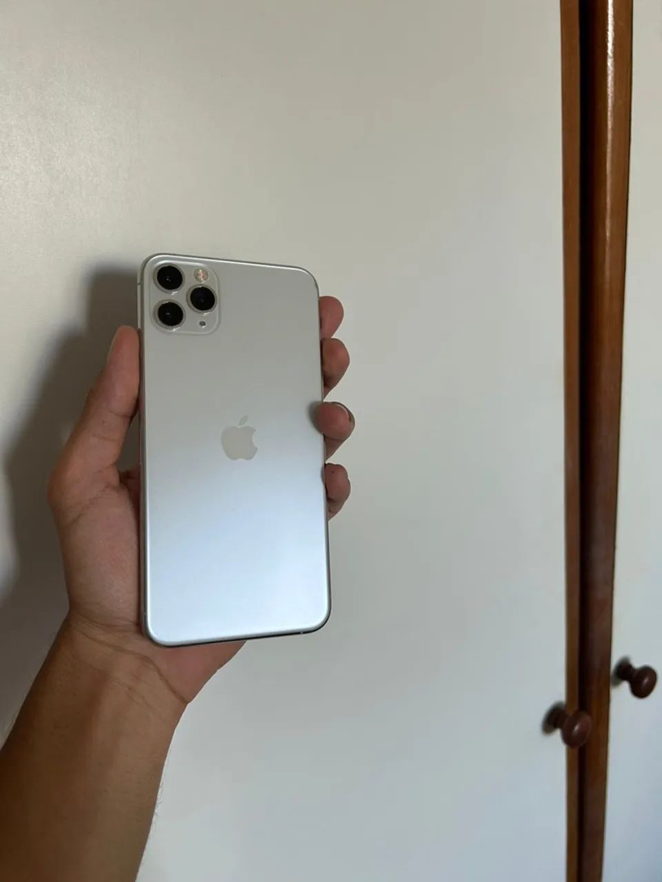 iPhone 11 Pro Max de 256gb, aceito trocas em notebook 