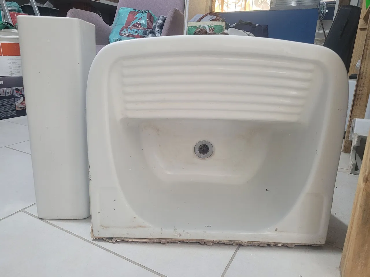 Cuba de cerâmica