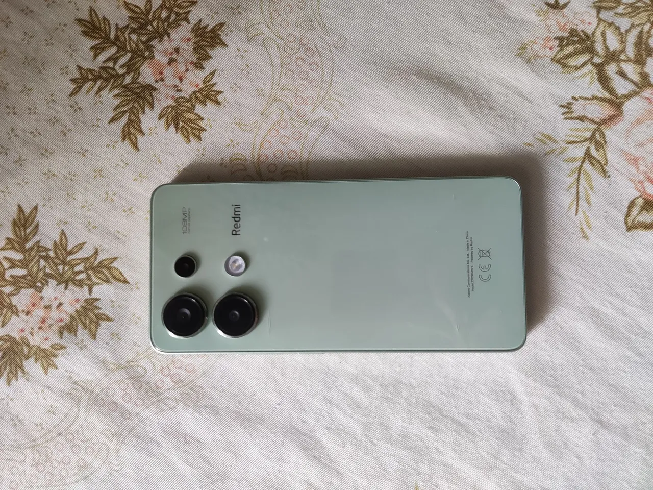 Redimi note 13 em perfeitas condições.