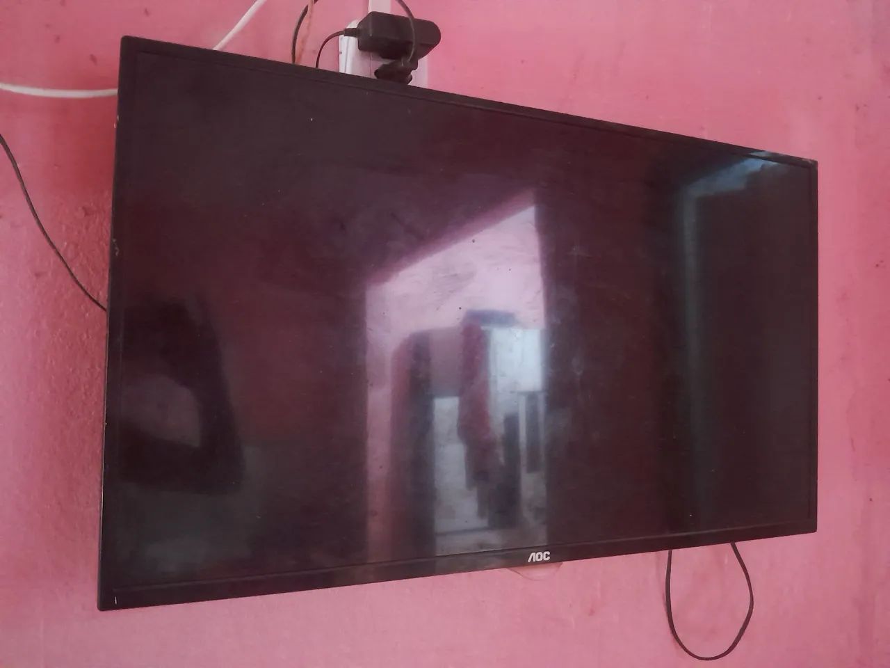 Televisão 32 smart aoc com defeito - Foto 2