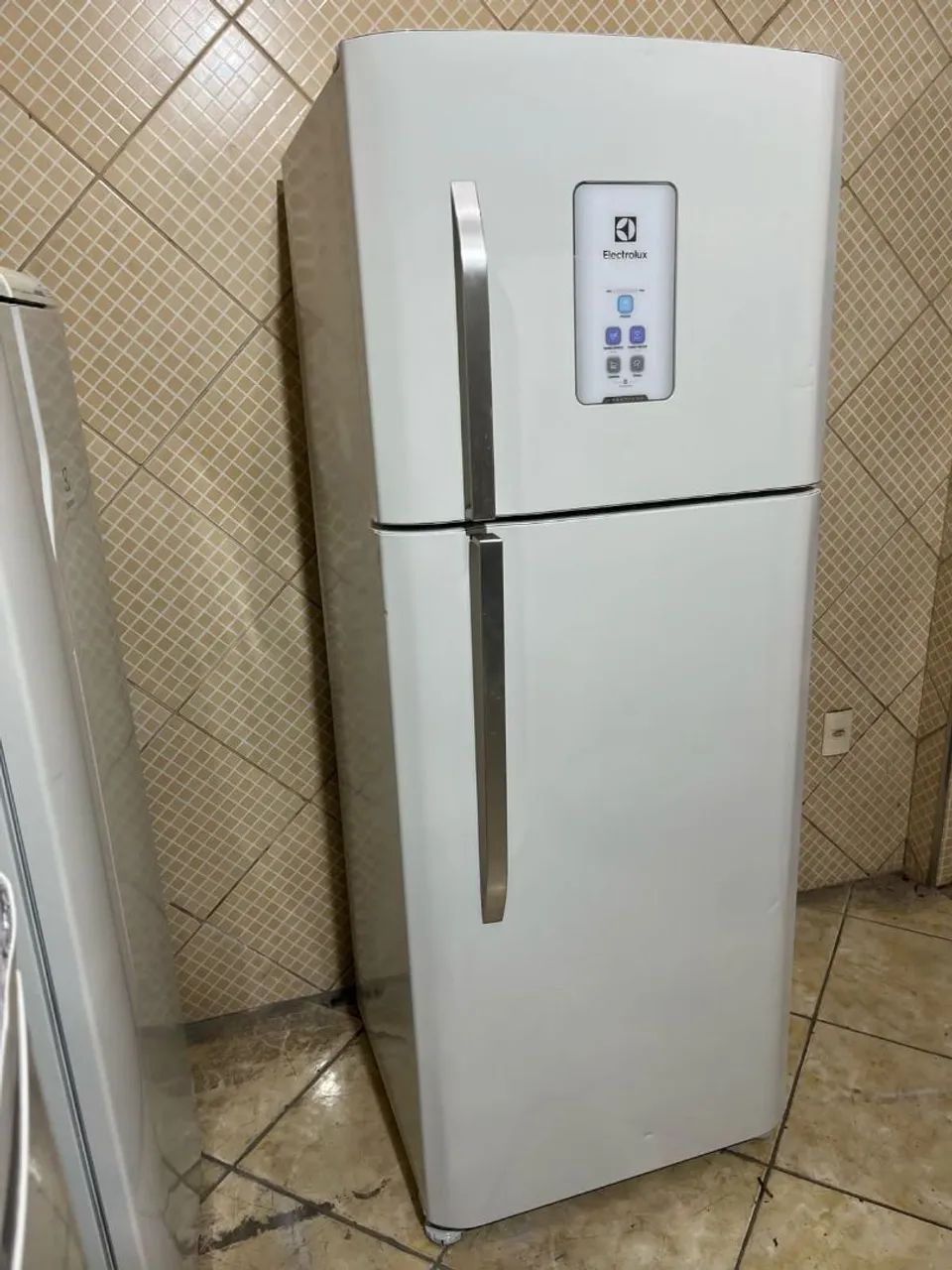 Geladeira Duplex Electrolux Painel Digital  - Foto 2