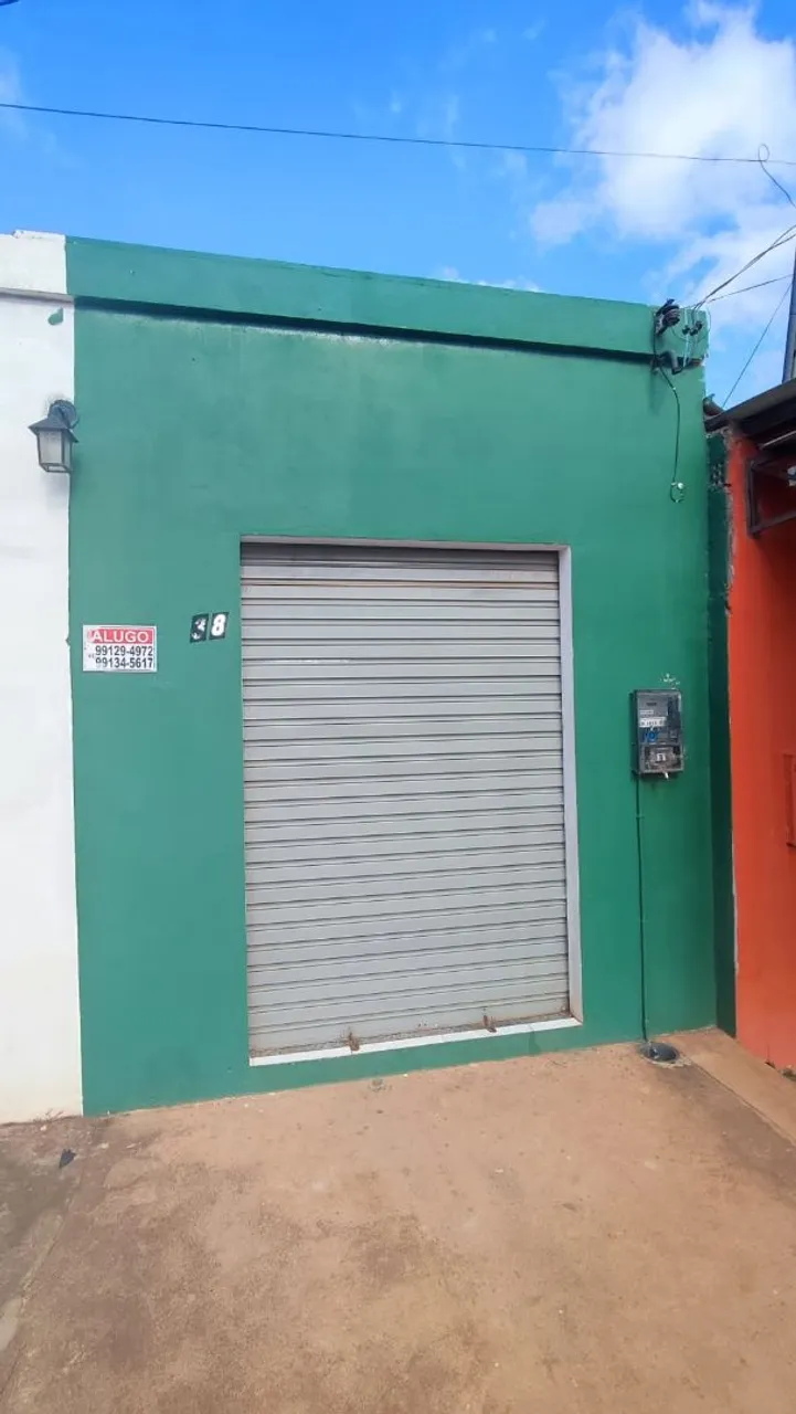 Alugo ponto comercial no bairro Maracanã