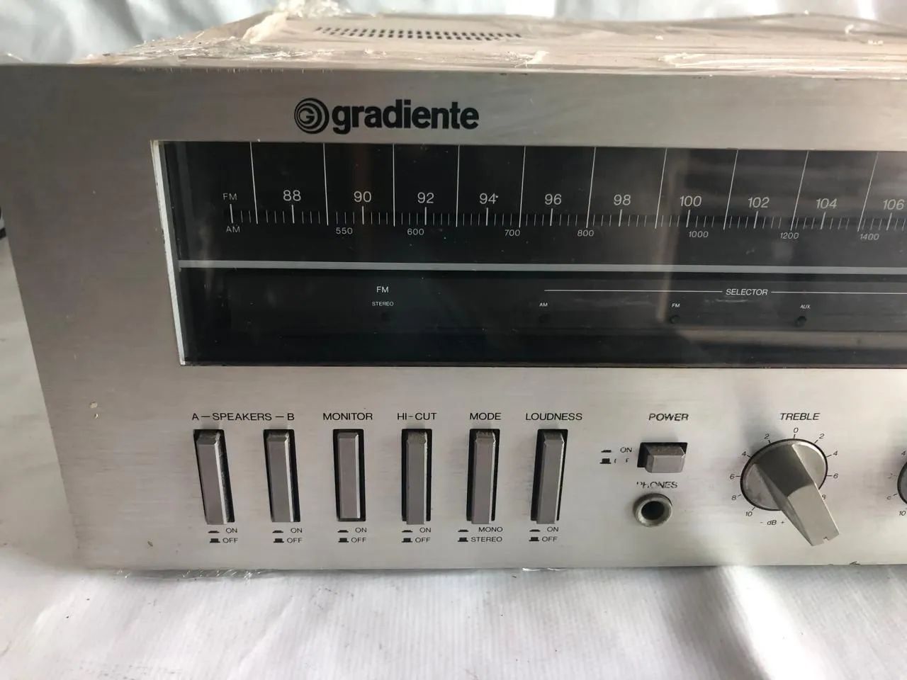 Receiver Gradiente 1260 AM/FM Stereo Vintage - Foto 4