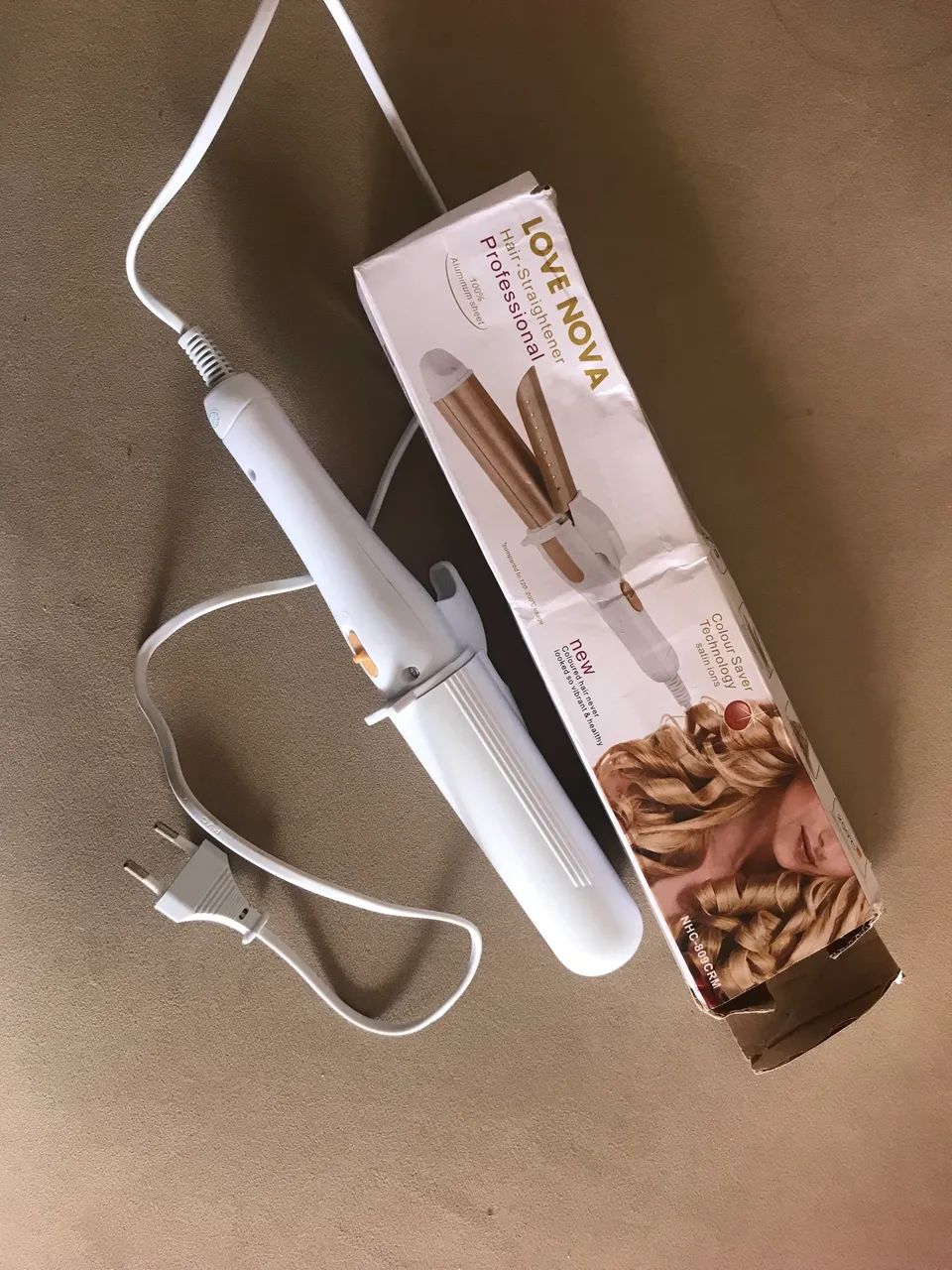 Modelador de cachos64291670436098120