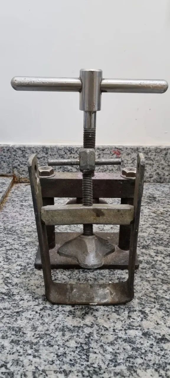 Laboratório de Prótese - Foto 3