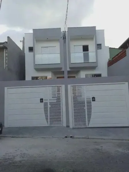 Sobrado à venda na Vila Carrão