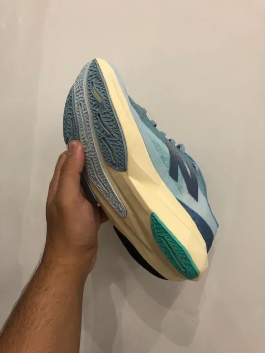 Tênis New Balance Rebel v4 Original - Foto 5