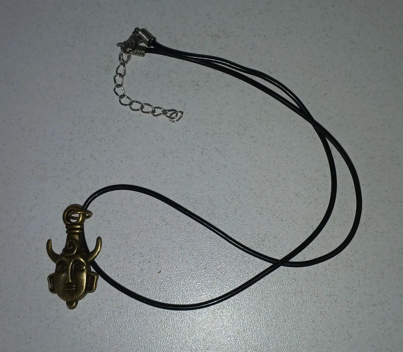 COLAR DEMONIO SERIE SOBRENATURAL SUPERNATURAL DEAN WINCHESTER - Foto 2