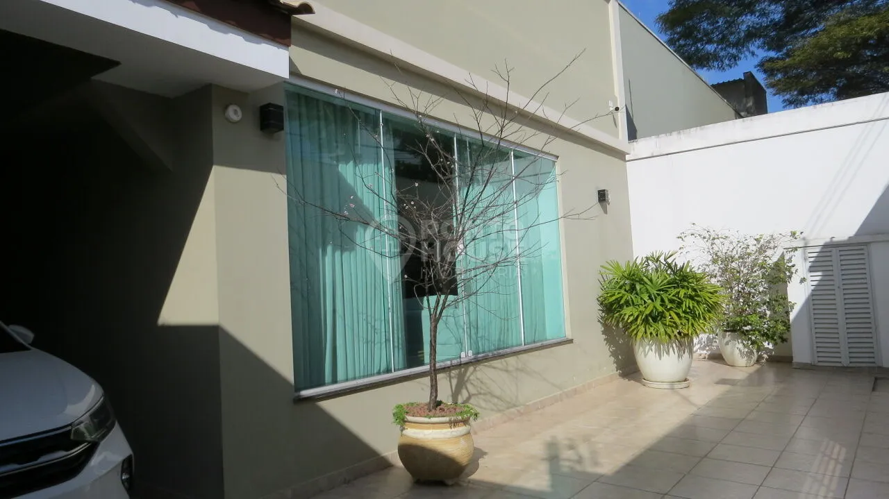 Casa de Vila à Venda no bairro Planalto Paulista, 3 Dormitórios, 4 Vagas