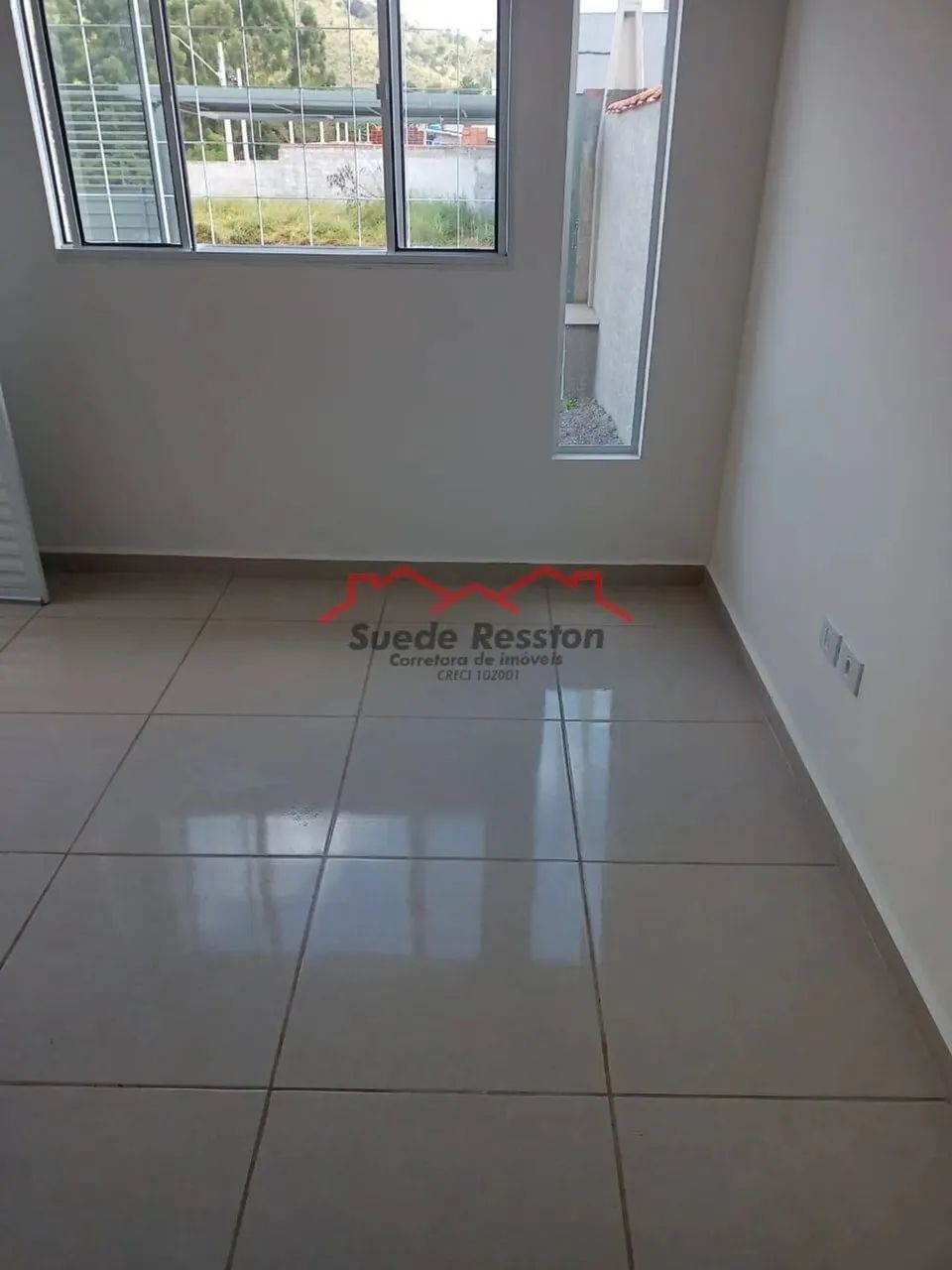 LINDA Casa com 2 DORTS e 1 banheiro à, 62 m² BOM J PERDOES. JÁ COM INQUIL - Foto 3