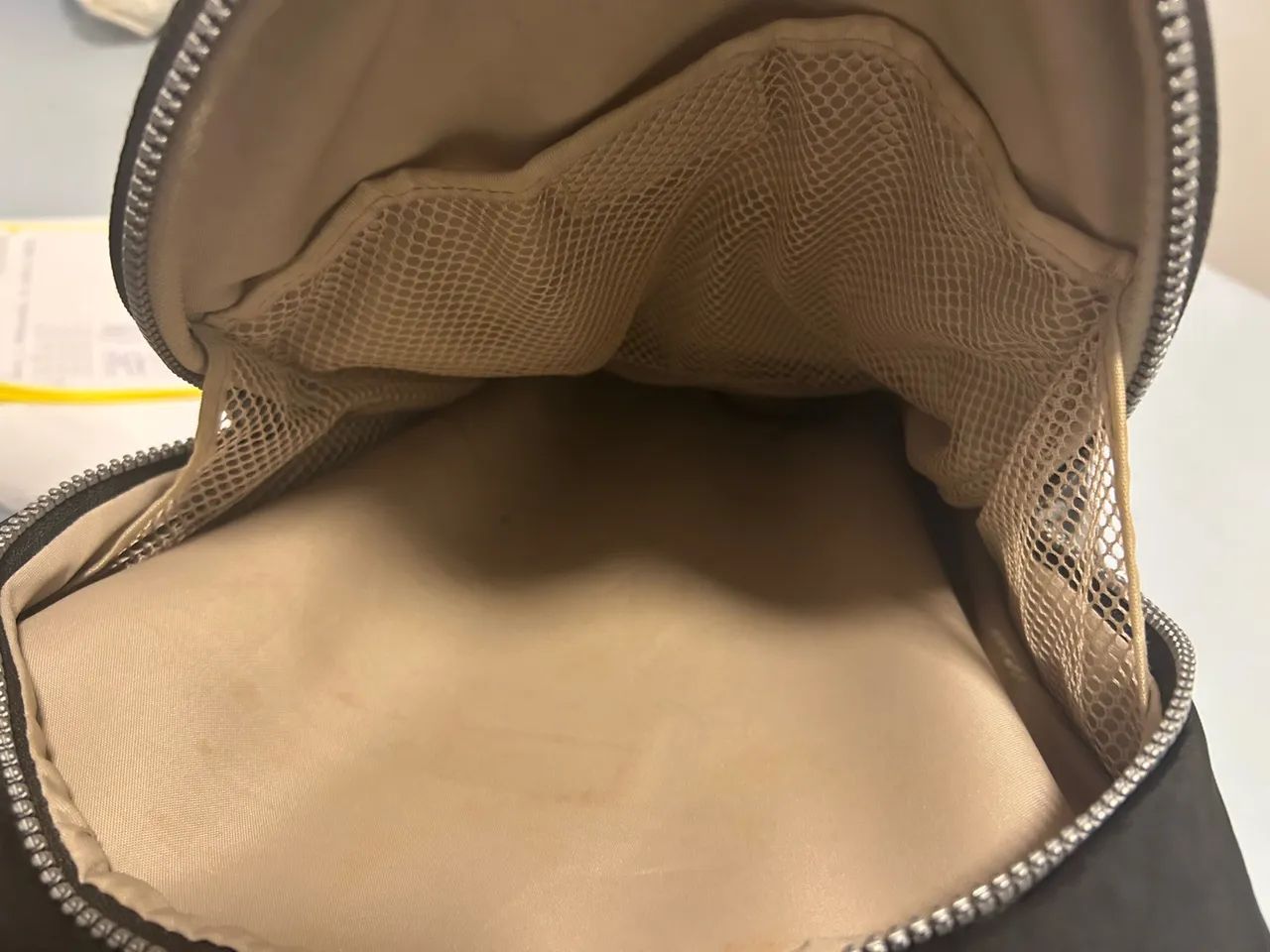 Mochila Preta de rodinha kipling - Usada - Foto 5