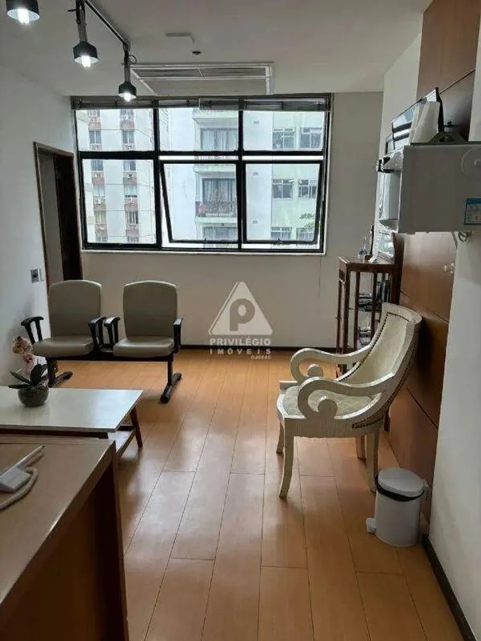 Sala Comercial pronta pra uso à venda em Botafogo-RJ