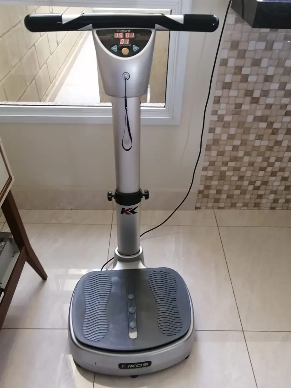 Plataforma vibratória Kikos