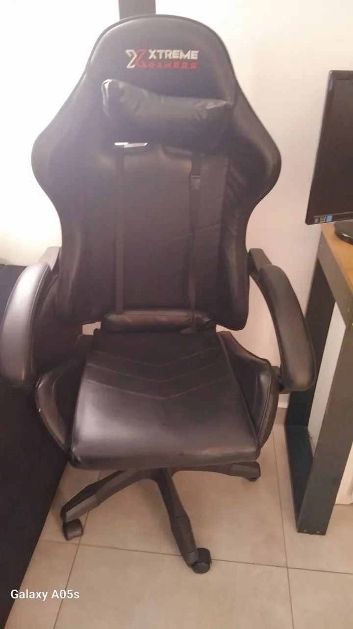 Cadeira para escritório  linda - Foto 2